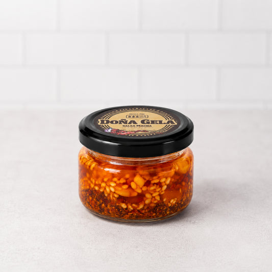 Salsa Macha Mini 60 ml (2 oz) - Chile Morita con Semillas y Arándanos - Doña Gela